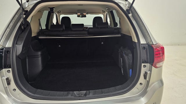 2020 MITSUBISHI OUTLANDER - 10
