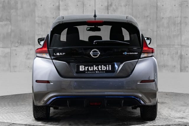 2020 NISSAN LEAF - 7