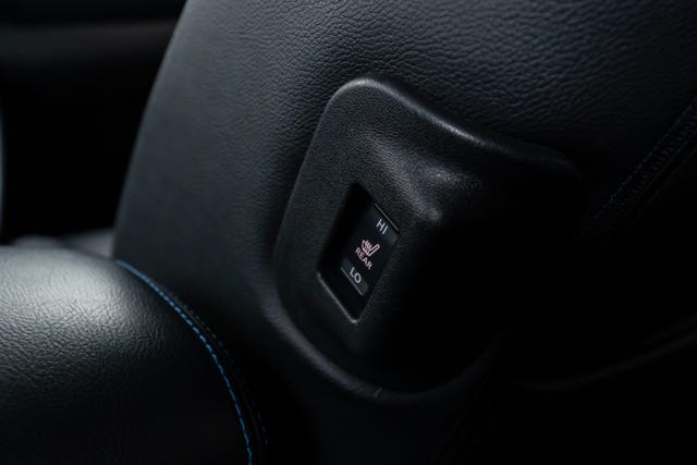 2020 NISSAN LEAF - 31