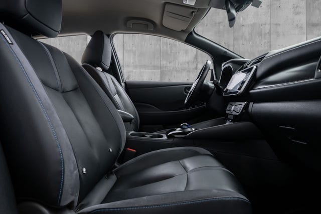 2020 NISSAN LEAF - 15