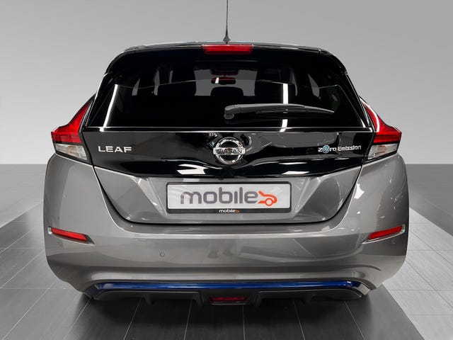 2020 NISSAN LEAF - 9