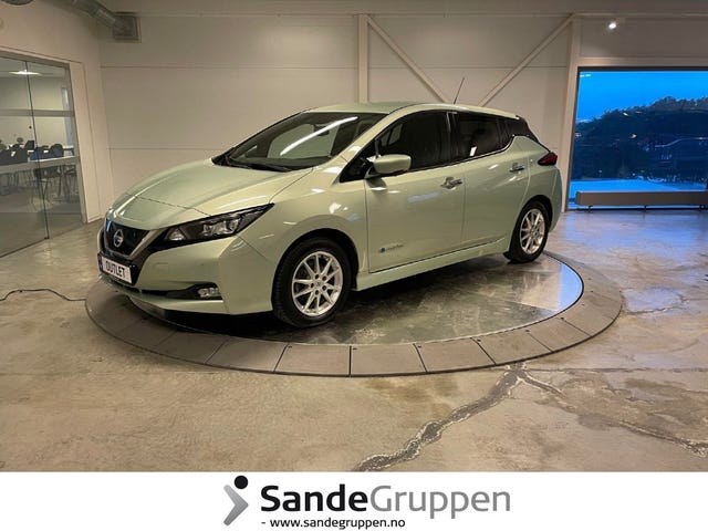 SJNFAAZE1U0018013 2018 NISSAN LEAF-2