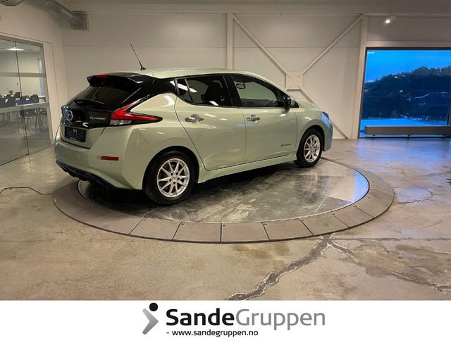 2018 NISSAN LEAF - 7
