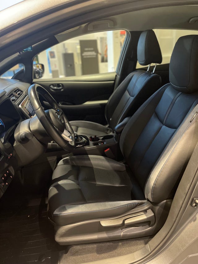 null 2020 NISSAN LEAF-5