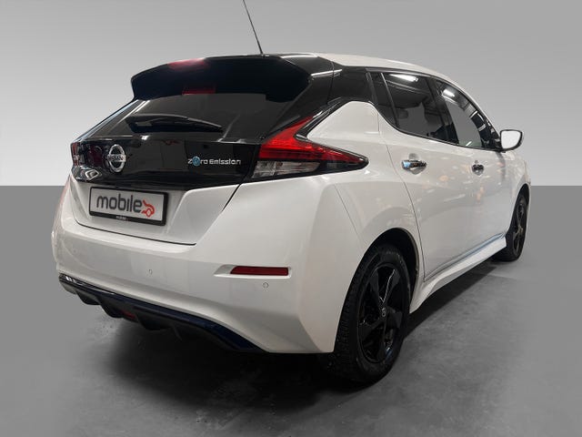 2020 NISSAN LEAF - 9