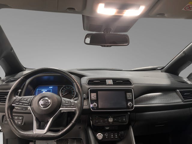 2020 NISSAN LEAF - 24