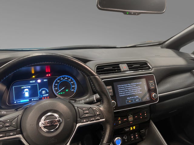 2020 NISSAN LEAF - 18