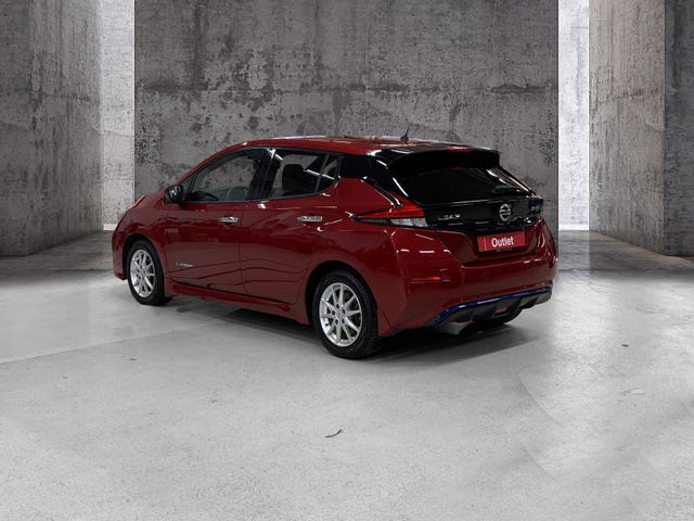 SJNFAAZE1U0018425 2018 NISSAN LEAF-3