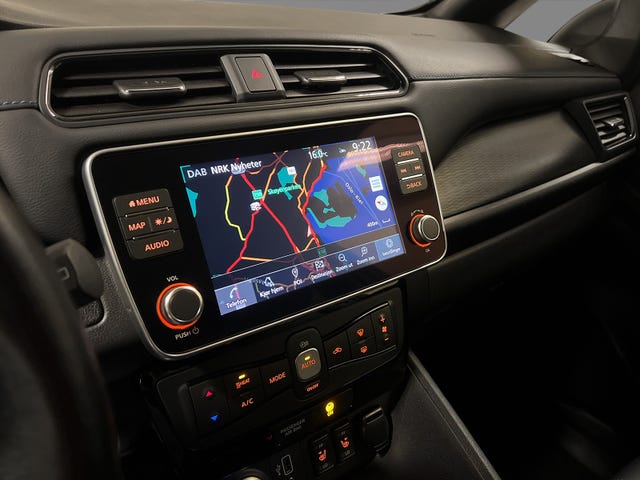 2020 NISSAN LEAF - 19