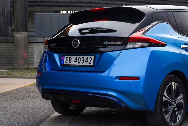 2020 NISSAN LEAF - 8