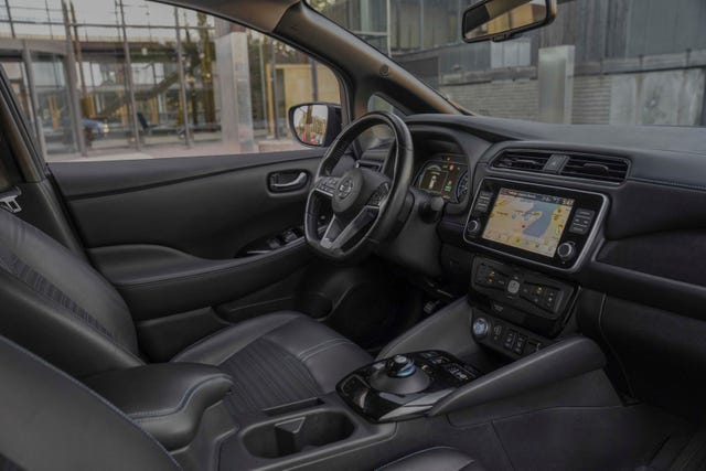 2020 NISSAN LEAF - 22