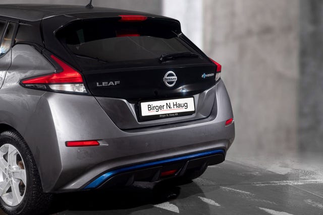 SJNFAAZE1U0112334 2020 NISSAN LEAF-5
