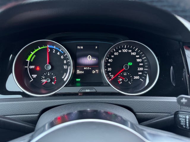 2018 VOLKSWAGEN GOLF - 17
