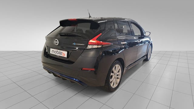 SJNFAAZE1U0007062 2018 NISSAN LEAF-2