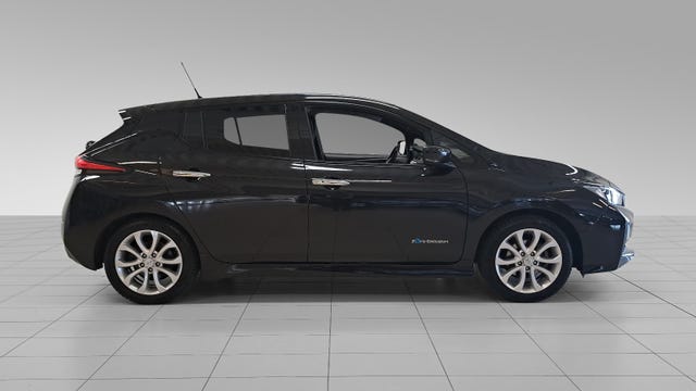 SJNFAAZE1U0007062 2018 NISSAN LEAF-3