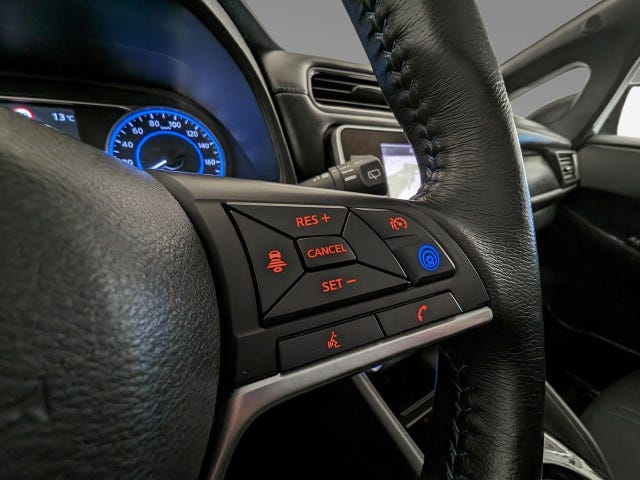 2020 NISSAN LEAF - 13