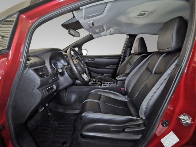 2020 NISSAN LEAF - 9