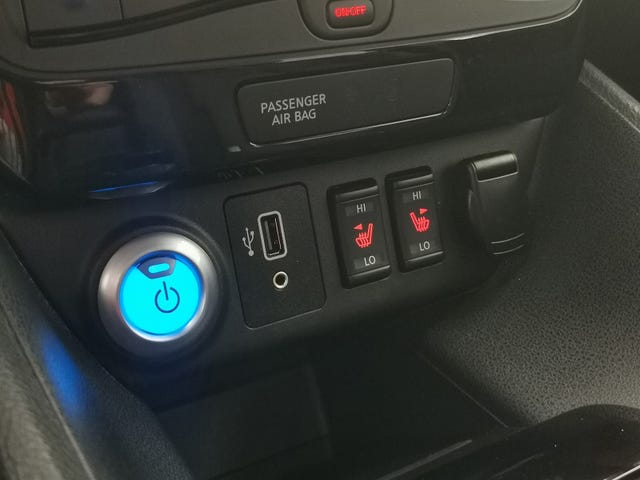 2020 NISSAN LEAF - 18