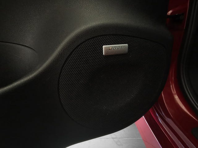 2020 NISSAN LEAF - 23