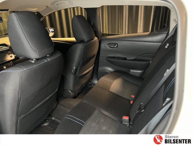 2018 NISSAN LEAF - 12