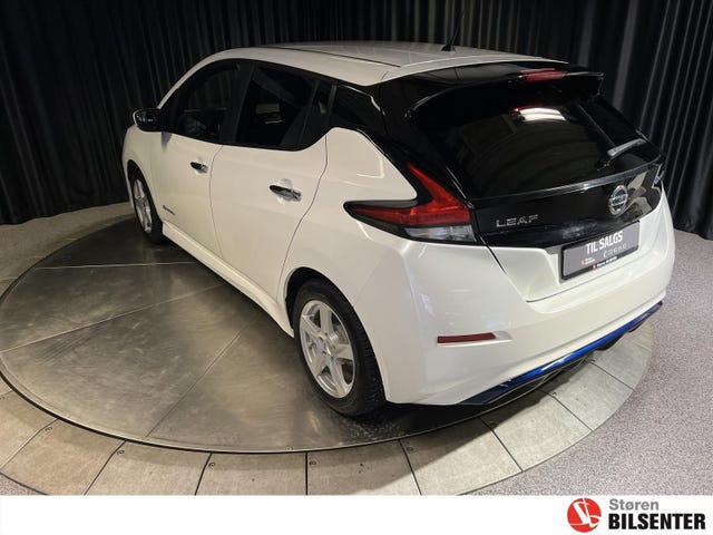 SJNFAAZE1U0004047 2018 NISSAN LEAF-4