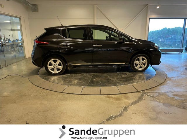 2020 NISSAN LEAF - 8