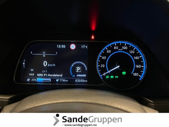 2020 NISSAN LEAF - 16