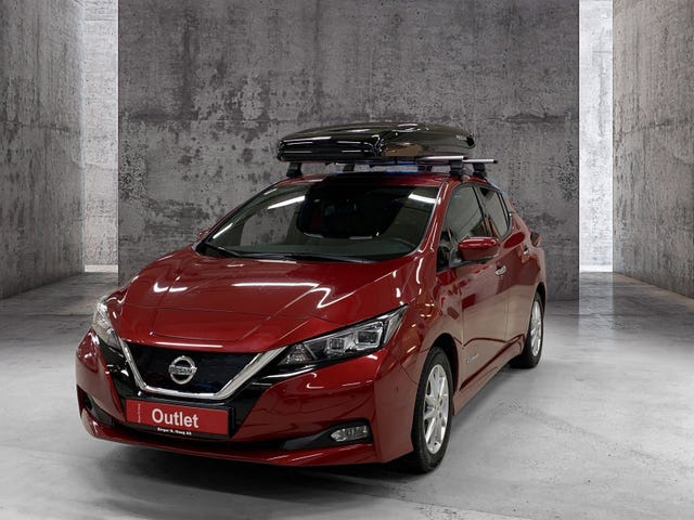 SJNFAAZE1U0021952 2018 NISSAN LEAF-1