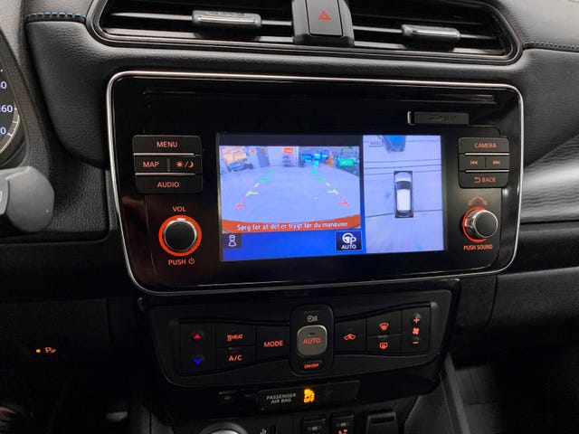 2018 NISSAN LEAF - 10