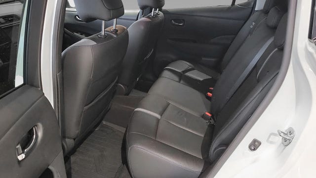 2020 NISSAN LEAF - 15
