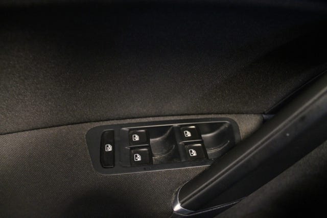 2018 VOLKSWAGEN GOLF - 11
