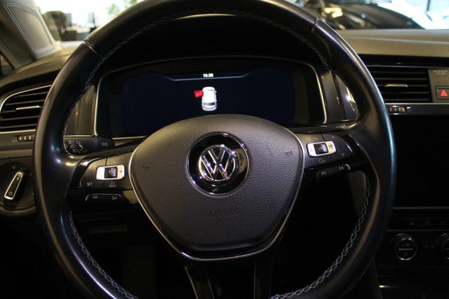 2018 VOLKSWAGEN GOLF - 12