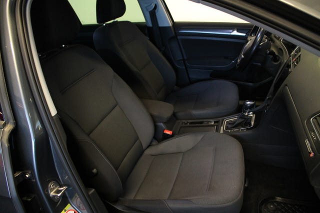WVWZZZAUZJ8908586 2018 VOLKSWAGEN GOLF-5