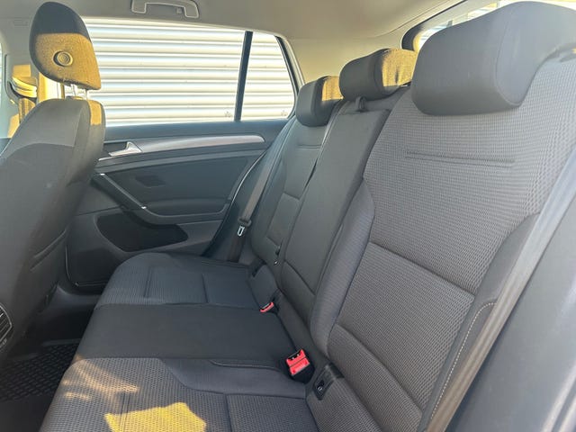 2018 VOLKSWAGEN GOLF - 11