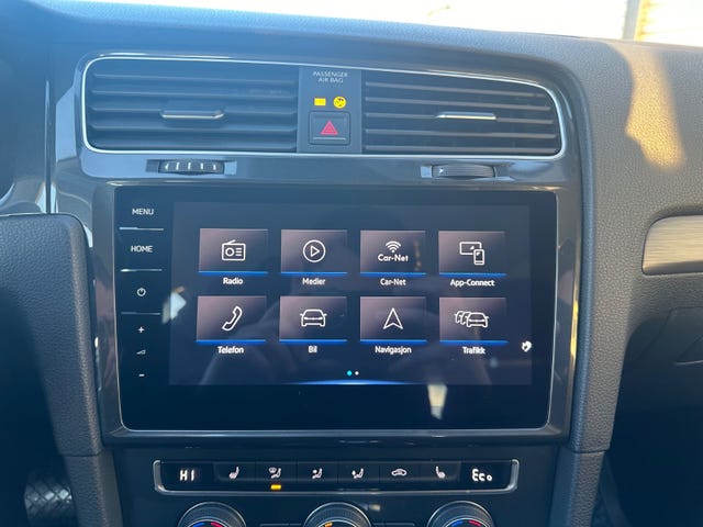 2018 VOLKSWAGEN GOLF - 21