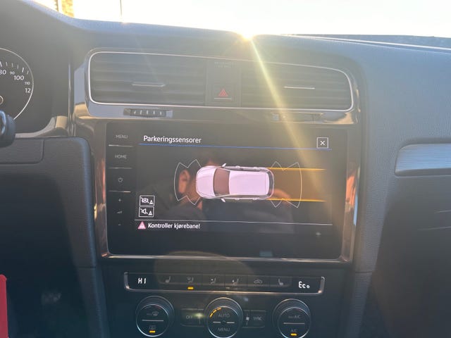 2018 VOLKSWAGEN GOLF - 23