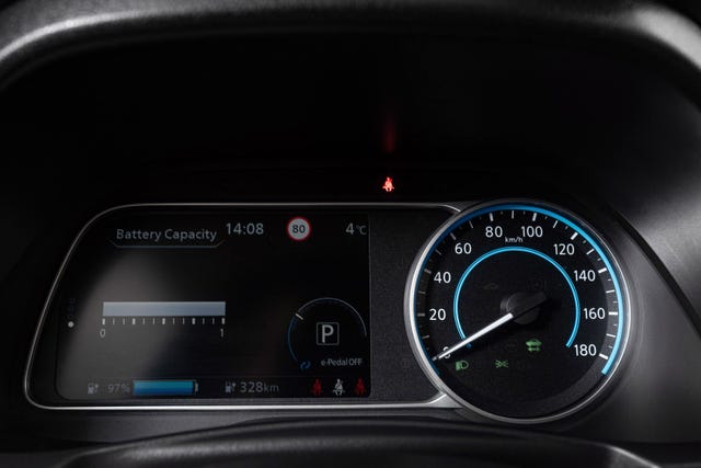2019 NISSAN LEAF - 9