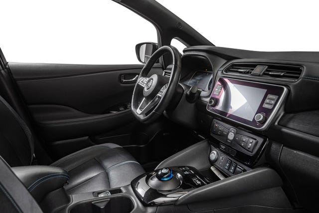 2019 NISSAN LEAF - 20