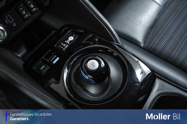 2020 NISSAN LEAF - 10