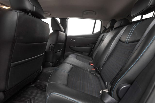 2019 NISSAN LEAF - 12
