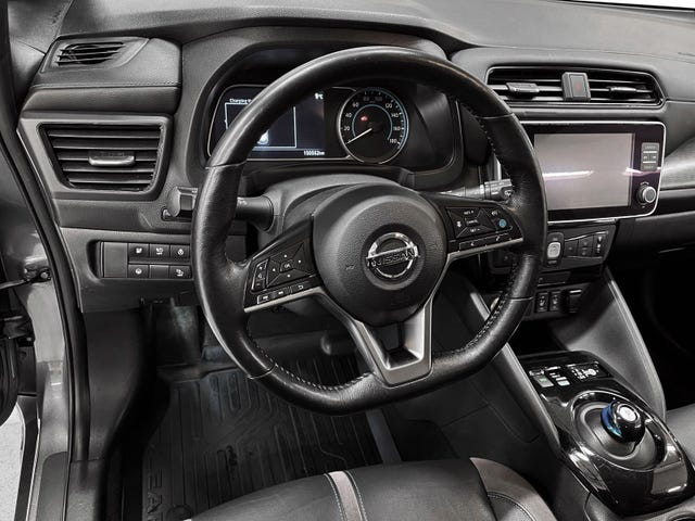 2019 NISSAN LEAF - 7