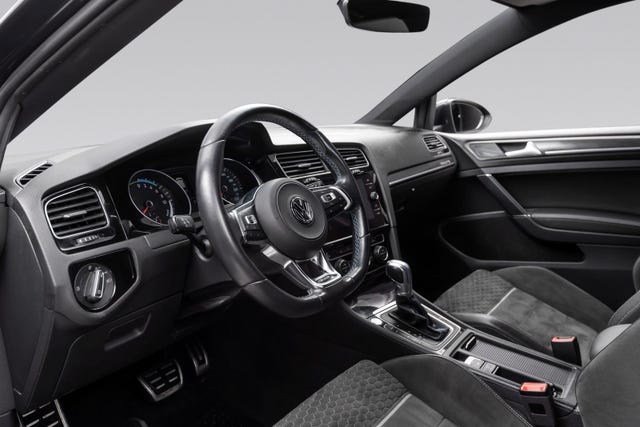 2018 VOLKSWAGEN GOLF - 17