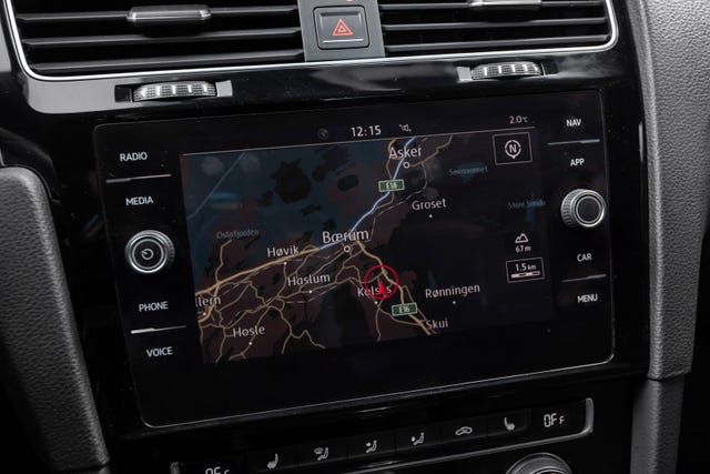 2018 VOLKSWAGEN GOLF - 26