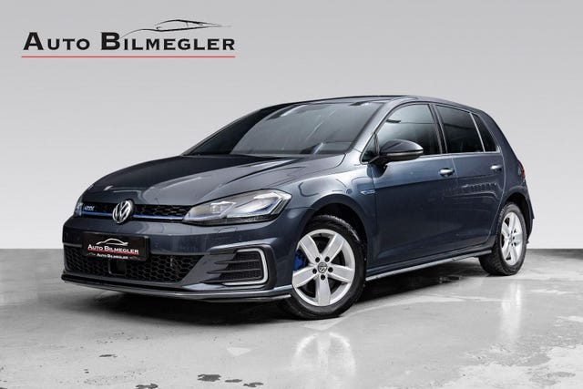 WVWZZZAUZJW804087 2018 VOLKSWAGEN GOLF-0