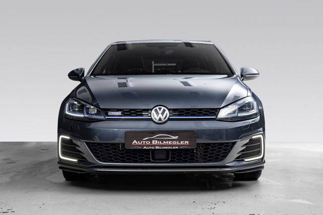 WVWZZZAUZJW804087 2018 VOLKSWAGEN GOLF-4