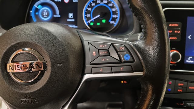2019 NISSAN LEAF - 18