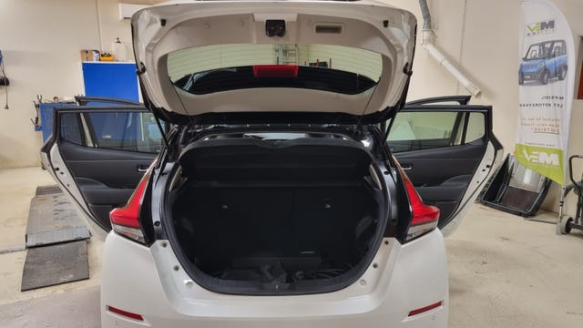 2019 NISSAN LEAF - 54