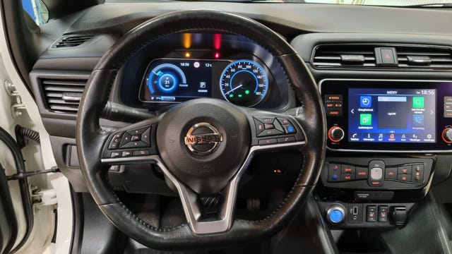 2019 NISSAN LEAF - 16