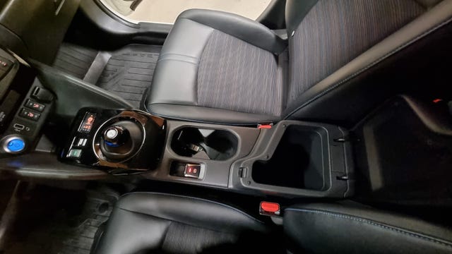 2019 NISSAN LEAF - 22
