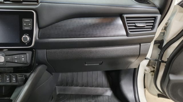 2019 NISSAN LEAF - 43
